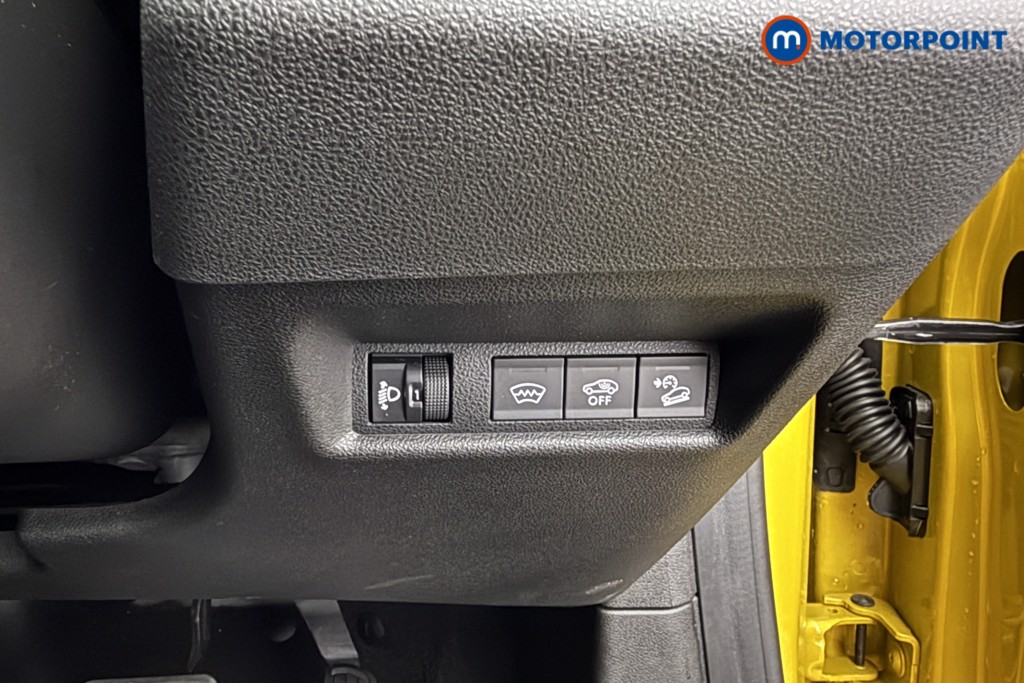 Jeep Avenger Summit Automatic Electric SUV - Stock Number (1584655) - 12th supplementary image
