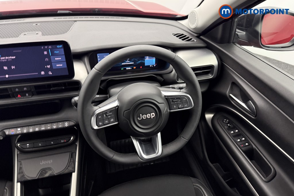 Jeep Avenger Summit Automatic Electric SUV - Stock Number (1584666) - 2nd supplementary image