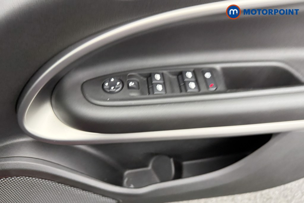 Jeep Avenger Summit Automatic Electric SUV - Stock Number (1584666) - 12th supplementary image