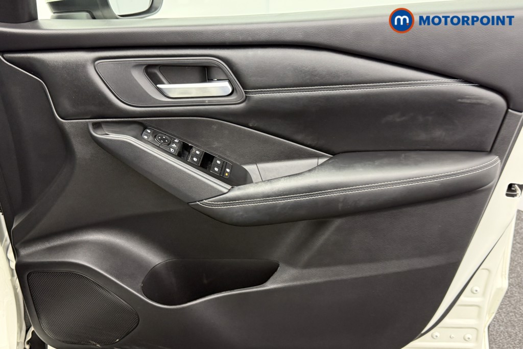 Nissan Qashqai Acenta Premium Manual Petrol SUV - Stock Number (1584935) - 15th supplementary image