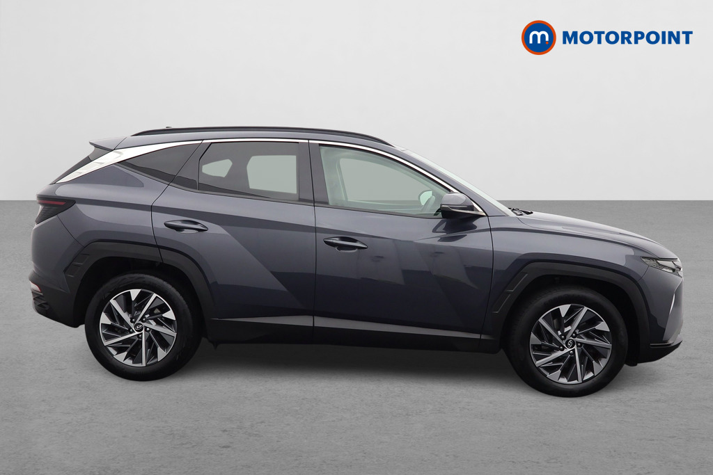 Hyundai Tucson Premium Manual Petrol SUV - Stock Number (1584946) - Drivers side