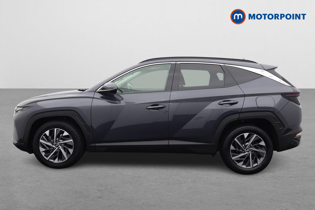 Hyundai Tucson Premium Manual Petrol SUV - Stock Number (1584946) - Passenger side