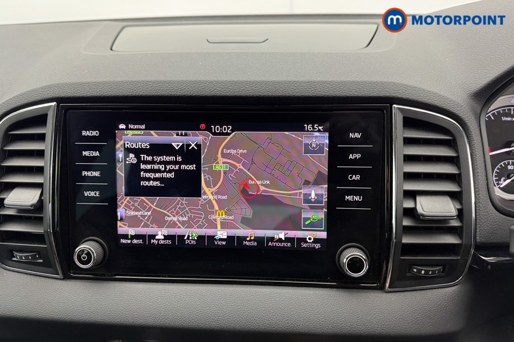 Skoda Karoq Se L Automatic Petrol SUV - Stock Number (1585066) - 9th supplementary image