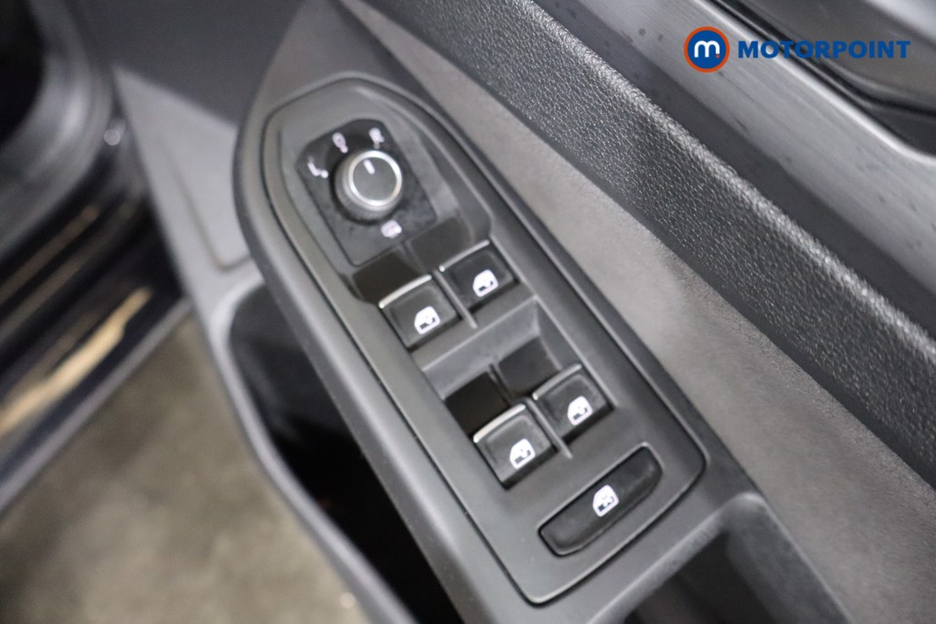 Volkswagen Golf Style Edition Manual Petrol Hatchback - Stock Number (1585162) - 20th supplementary image
