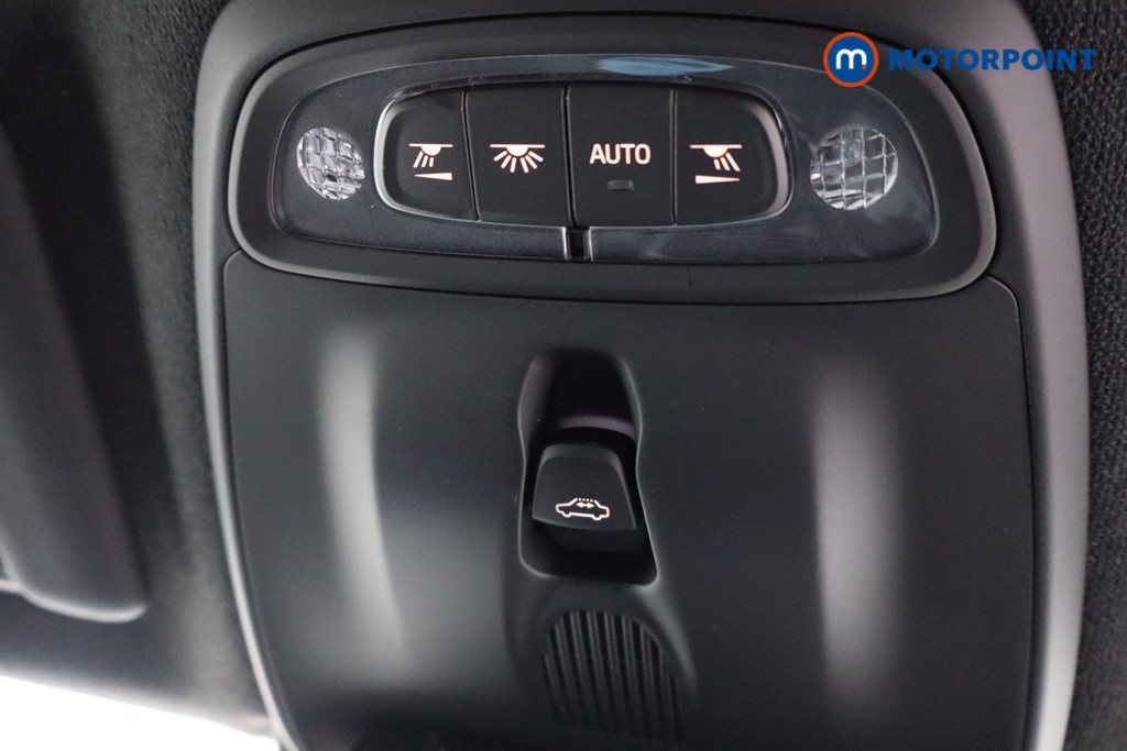 Volvo Xc40 R Design Automatic Petrol SUV - Stock Number (1585229) - 27th supplementary image