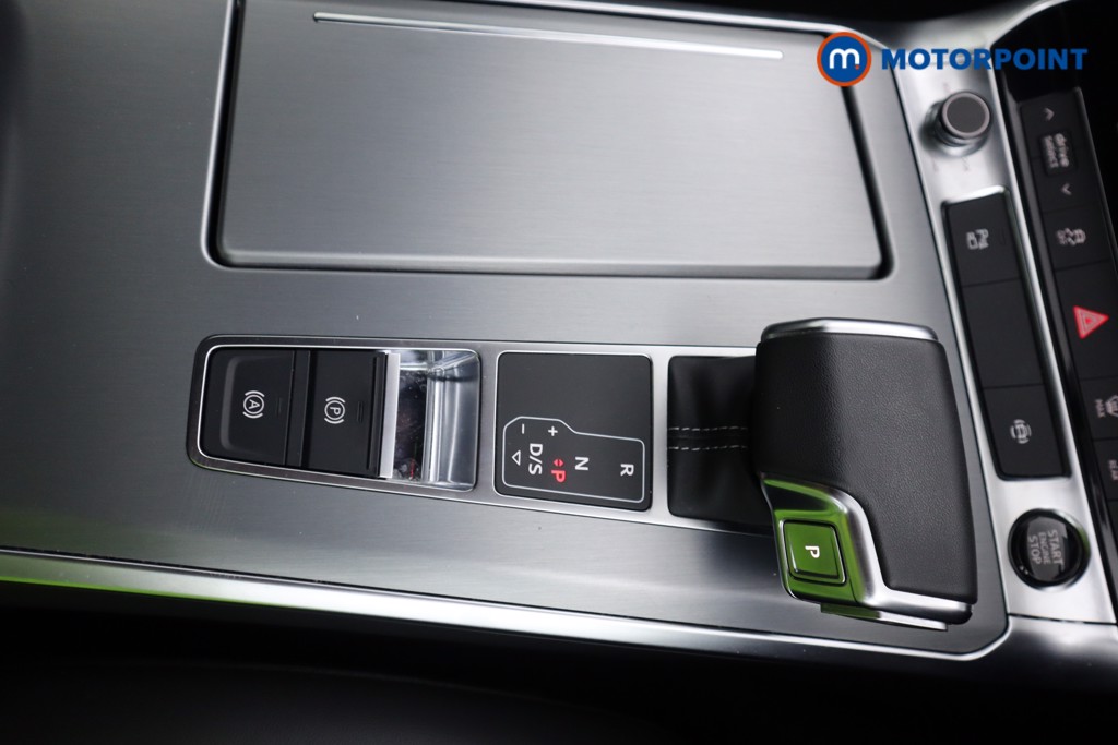 Audi A6 S Line Automatic Petrol Saloon - Stock Number (1585365) - 4th supplementary image