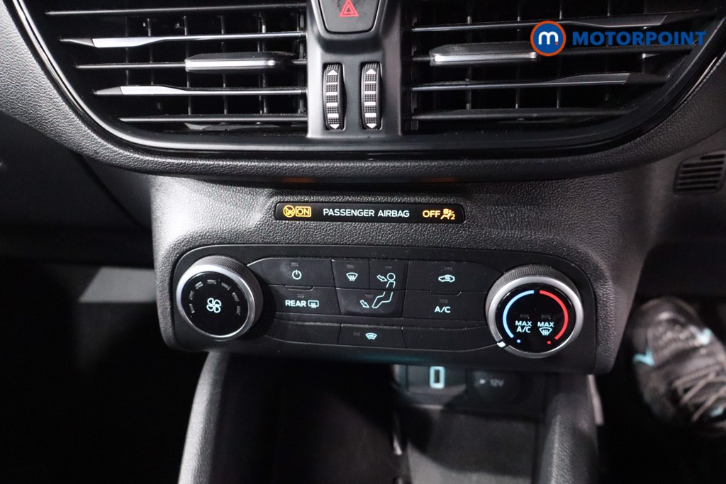 Ford Focus St-Line Edition Manual Petrol Hatchback - Stock Number (1585428) - 16th supplementary image