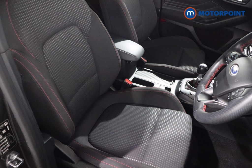 Ford Focus St-Line Edition Manual Petrol Hatchback - Stock Number (1585428) - 24th supplementary image