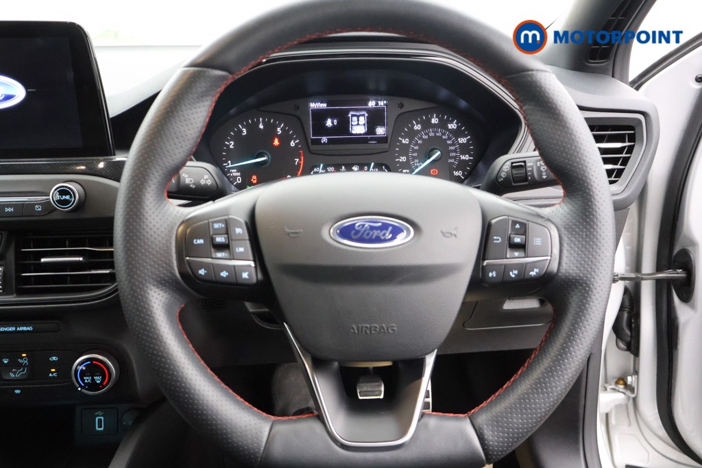 Ford Focus St-Line Manual Petrol Hatchback - Stock Number (1585573) - 1st supplementary image