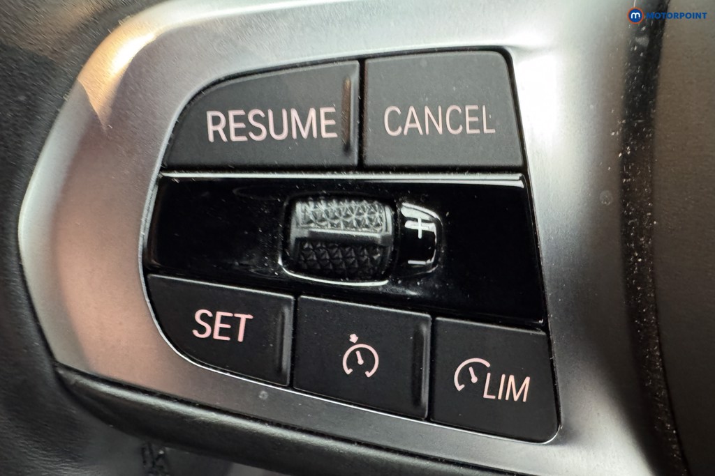 BMW 3 Series M Sport Automatic Petrol Plug-In Hybrid Saloon - Stock Number (1585579) - 18th supplementary image