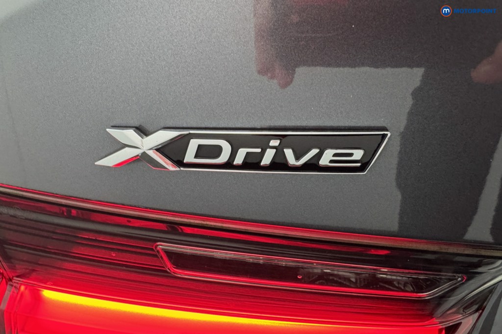 BMW 3 Series M Sport Automatic Petrol Plug-In Hybrid Saloon - Stock Number (1585579) - 32nd supplementary image
