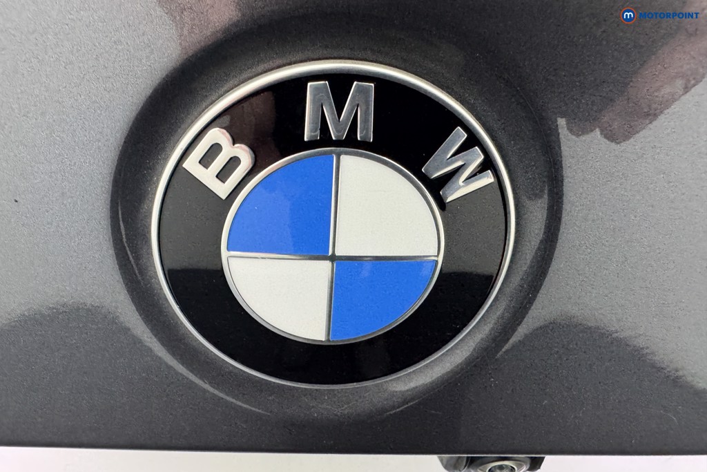 BMW 3 Series M Sport Automatic Petrol Plug-In Hybrid Saloon - Stock Number (1585579) - 33rd supplementary image