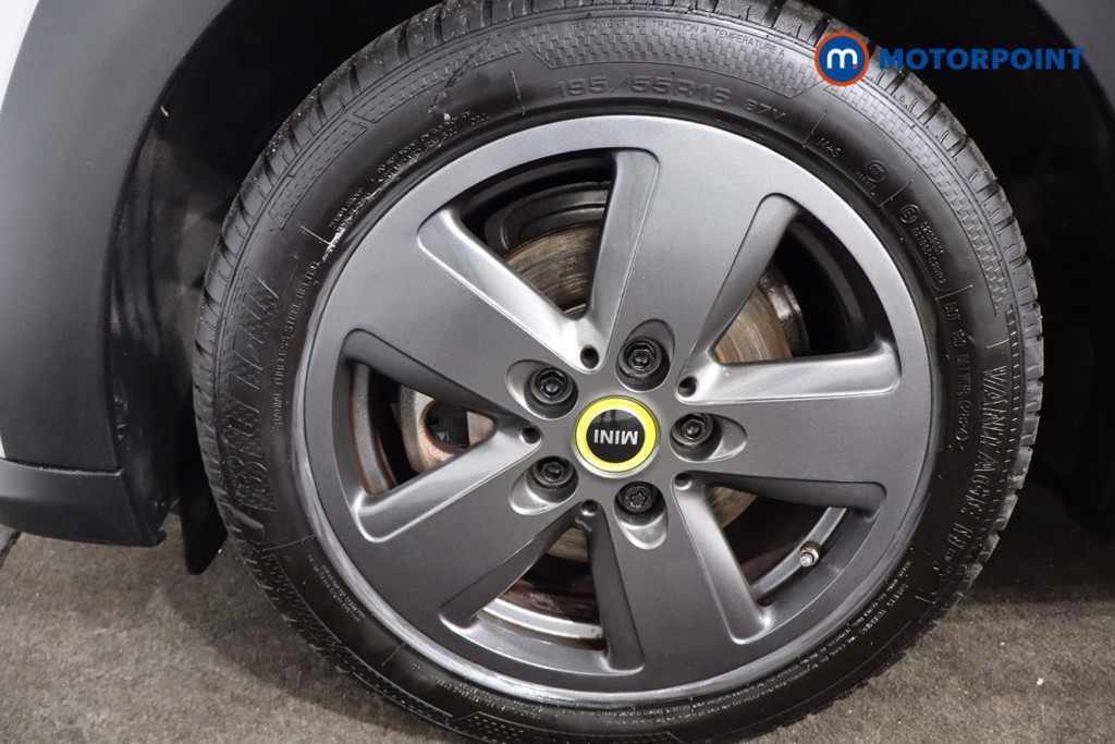 Mini Hatchback Cooper S Level 1 Automatic Electric Hatchback - Stock Number (1585620) - 11th supplementary image