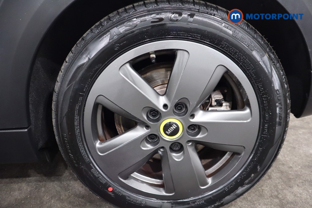 Mini Hatchback Cooper S Level 1 Automatic Electric Hatchback - Stock Number (1585620) - 12th supplementary image