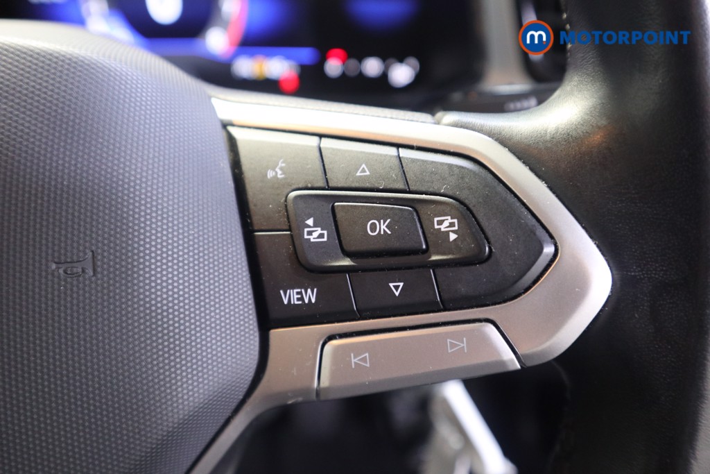 Volkswagen T-Roc Life Manual Petrol SUV - Stock Number (1585687) - 6th supplementary image