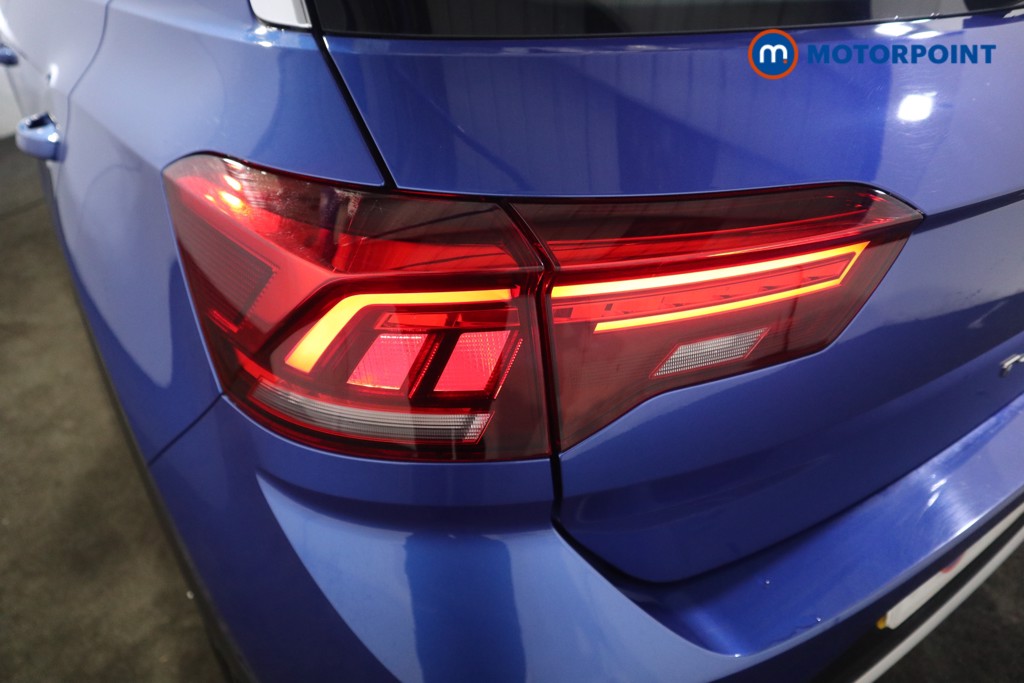 Volkswagen T-Roc Life Manual Petrol SUV - Stock Number (1585687) - 17th supplementary image