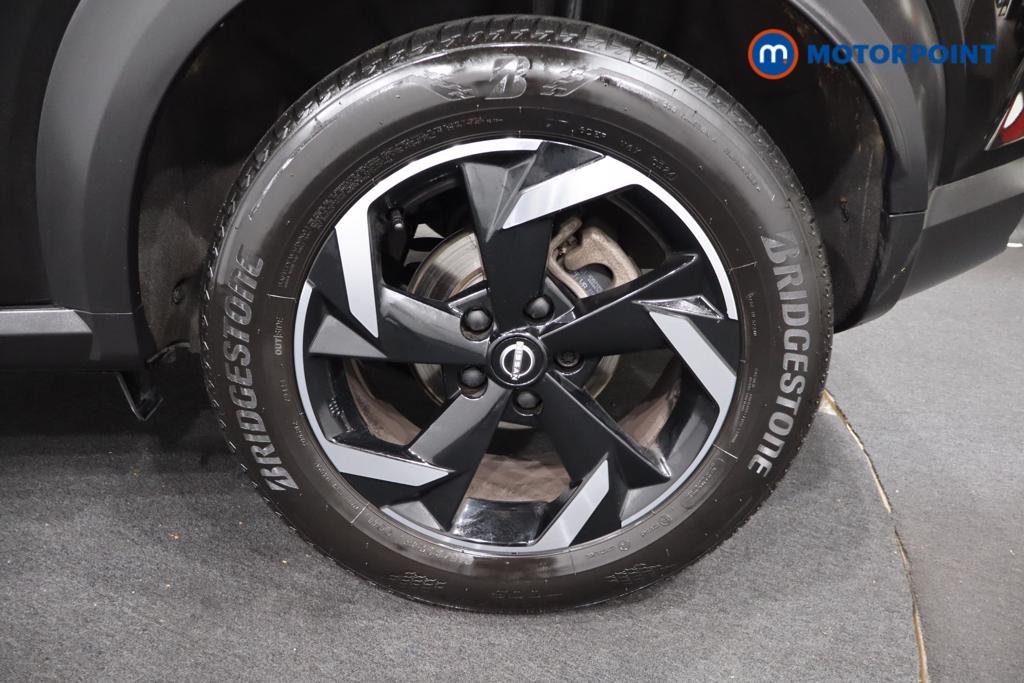 Nissan Juke N-Connecta Automatic Petrol SUV - Stock Number (1585783) - 19th supplementary image