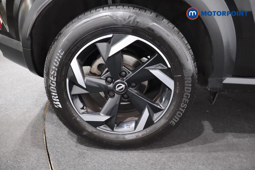 Nissan Juke N-Connecta Automatic Petrol SUV - Stock Number (1585783) - 20th supplementary image