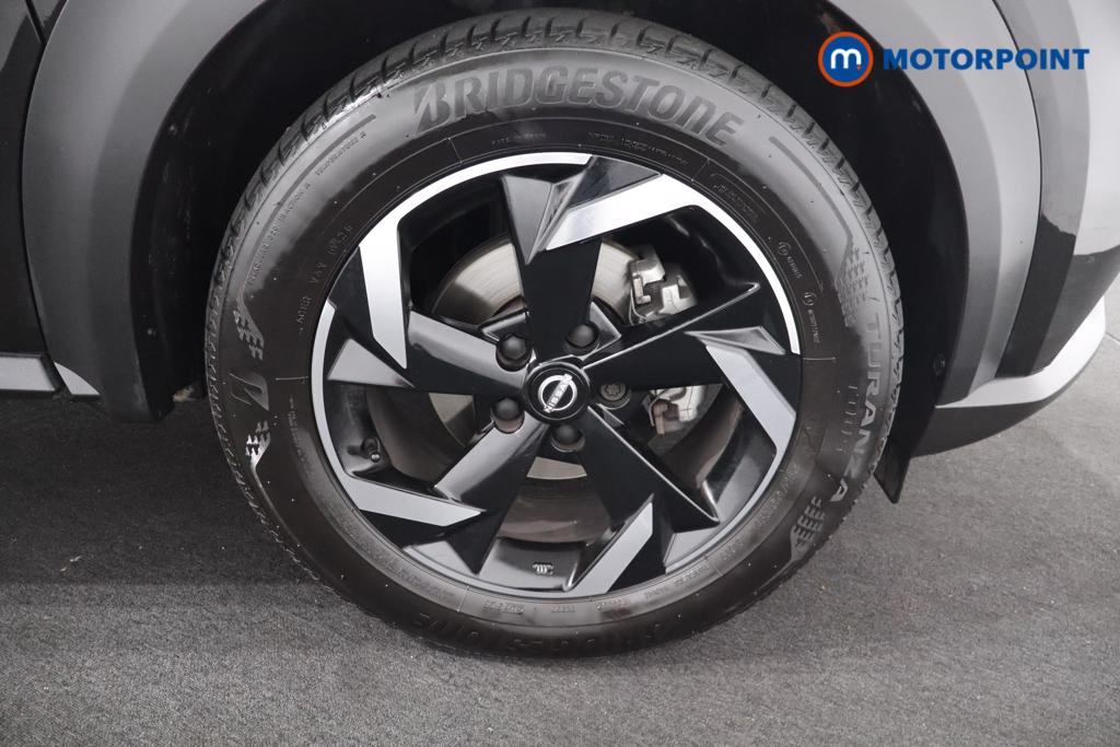 Nissan Juke N-Connecta Automatic Petrol SUV - Stock Number (1585783) - 21st supplementary image