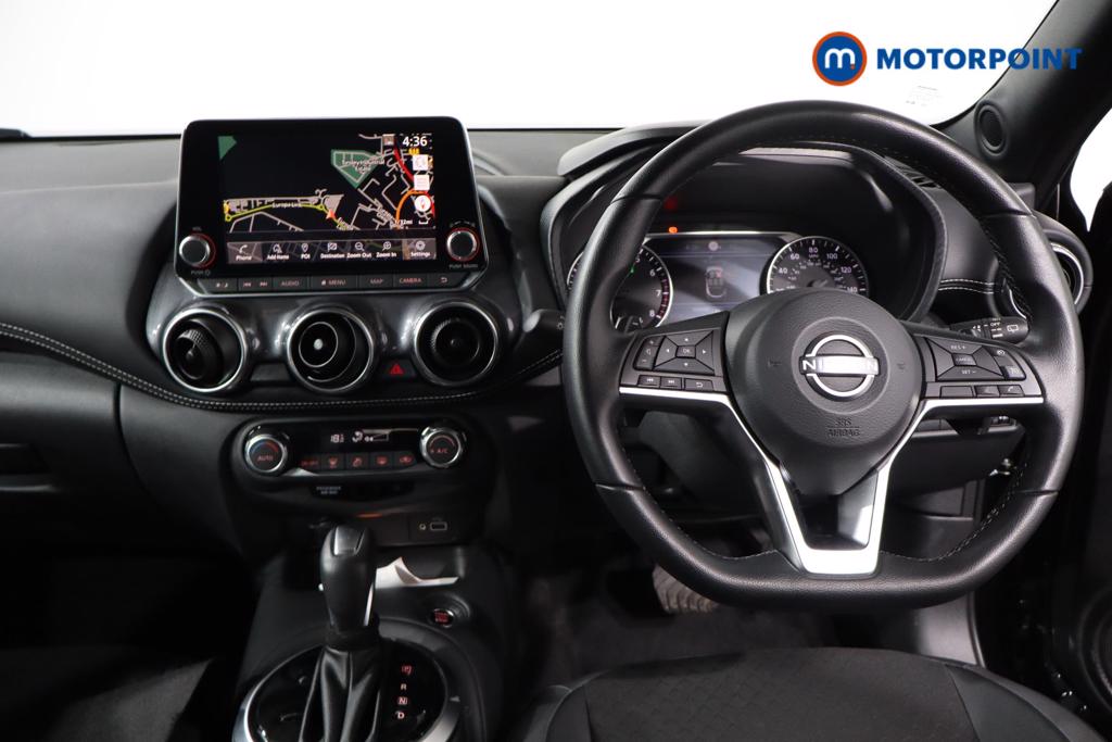 Nissan Juke N-Connecta Automatic Petrol SUV - Stock Number (1585783) - 1st supplementary image