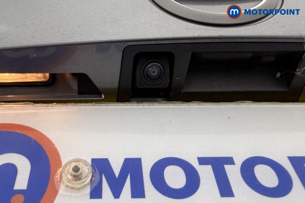 Nissan Juke N-Connecta Automatic Petrol SUV - Stock Number (1585807) - 20th supplementary image