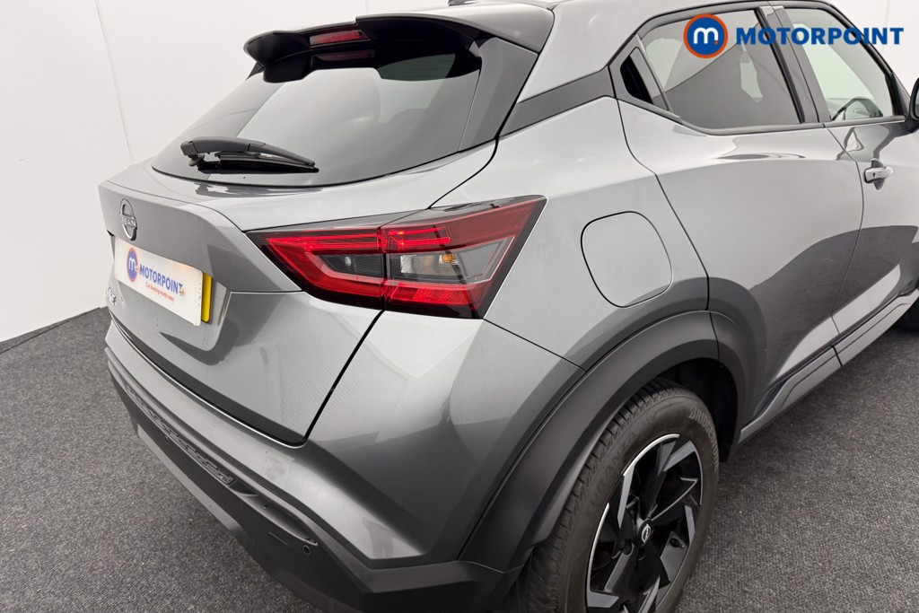 Nissan Juke N-Connecta Automatic Petrol SUV - Stock Number (1585807) - 26th supplementary image