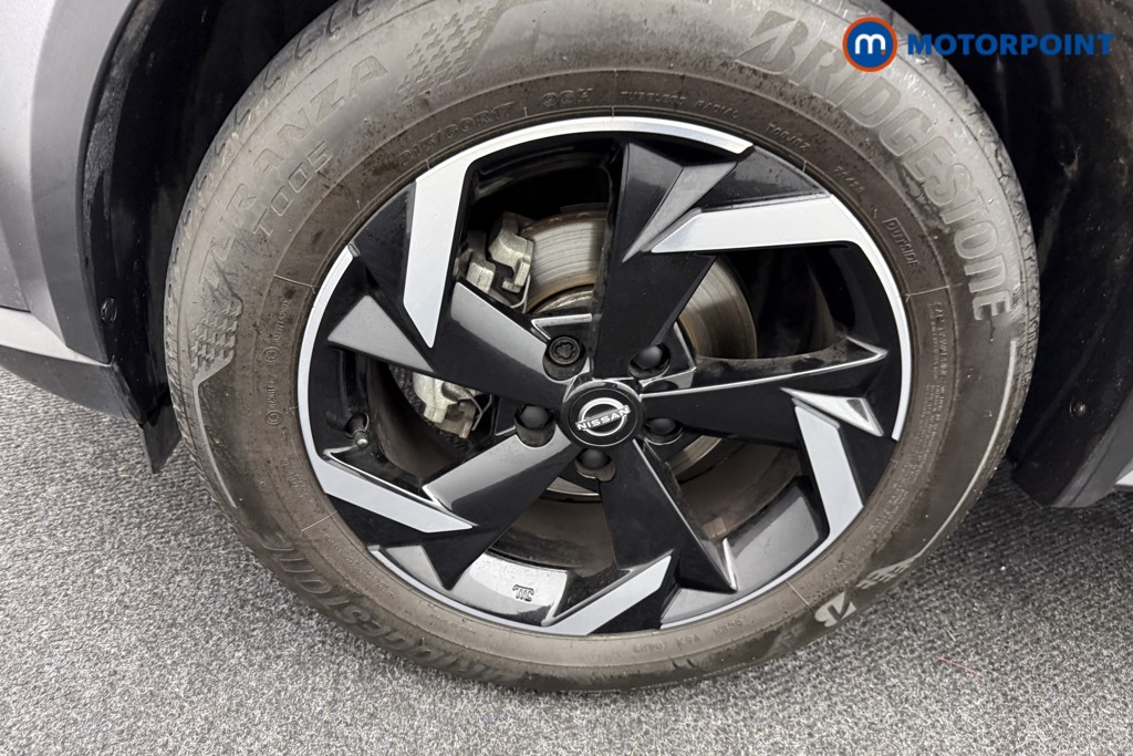 Nissan Juke N-Connecta Automatic Petrol SUV - Stock Number (1585807) - 29th supplementary image