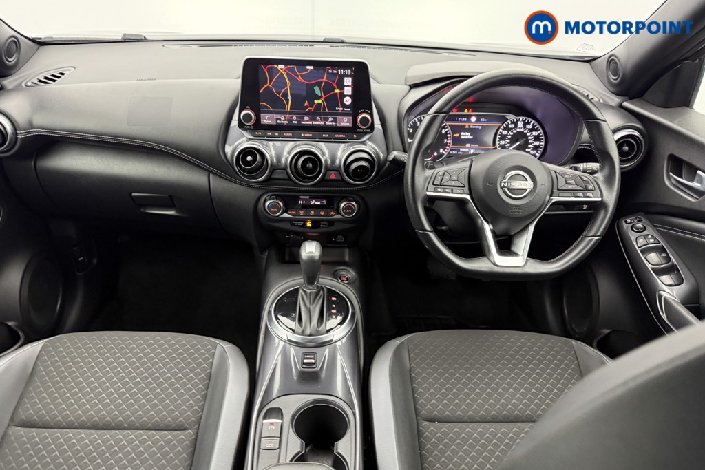 Nissan Juke N-Connecta Automatic Petrol SUV - Stock Number (1585807) - 1st supplementary image
