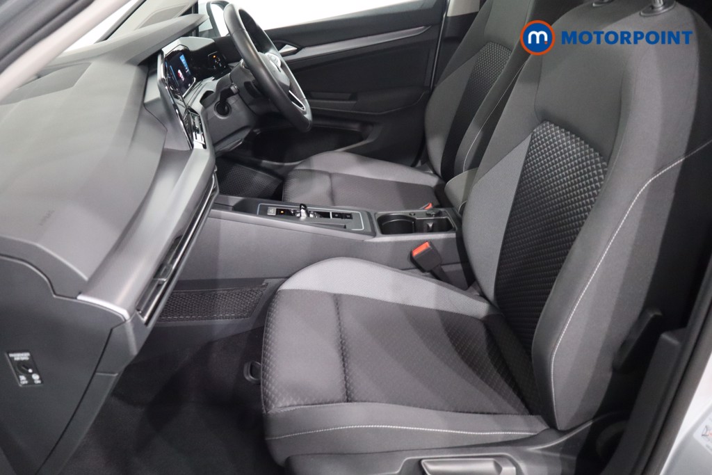 Volkswagen Golf Active Automatic Petrol Hatchback - Stock Number (1586336) - 4th supplementary image