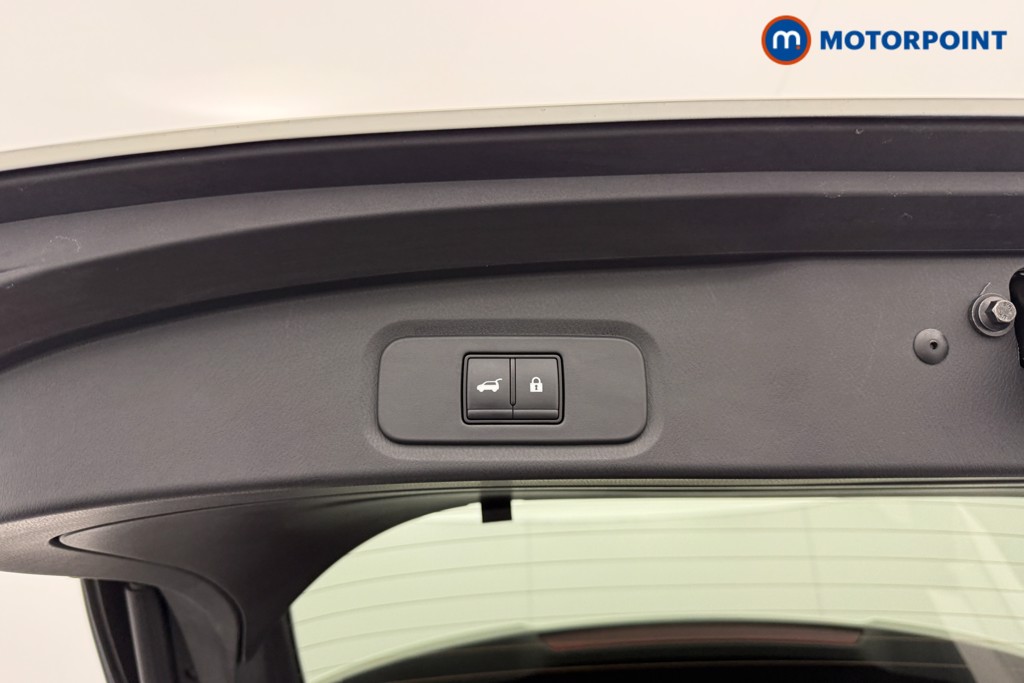 Nissan Qashqai Tekna Automatic Petrol-Electric Hybrid SUV - Stock Number (1586414) - 22nd supplementary image