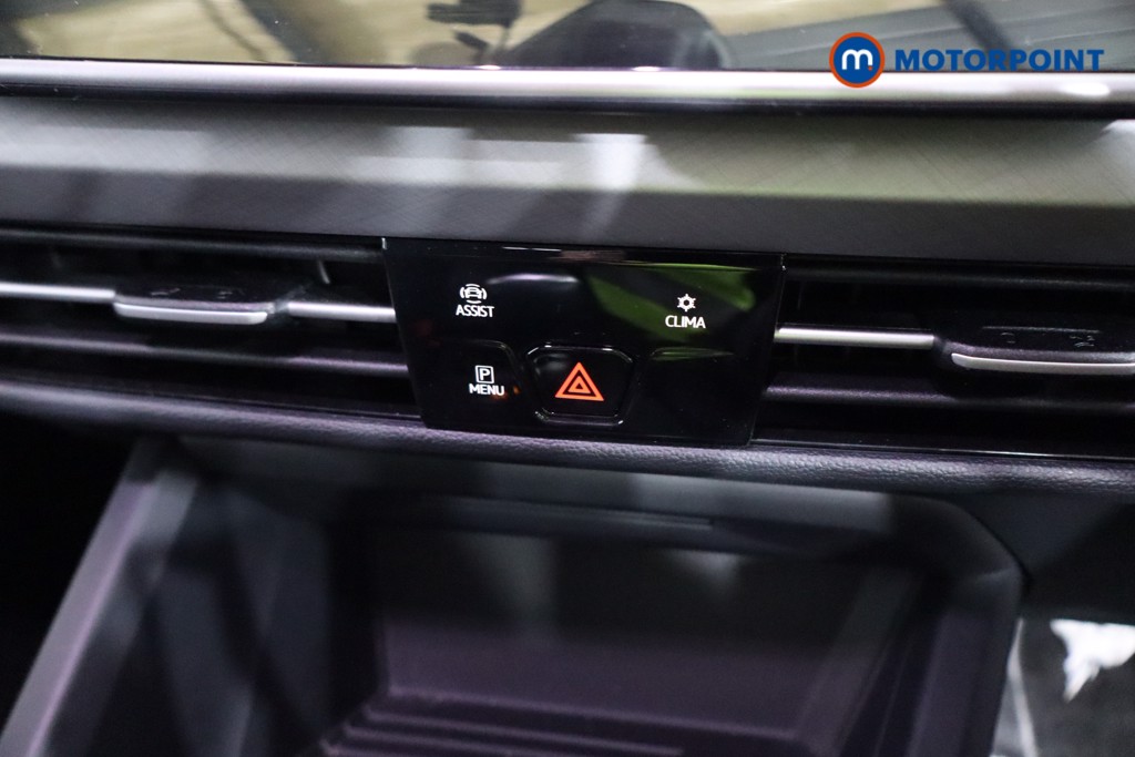 Volkswagen Golf Match Manual Petrol Hatchback - Stock Number (1586509) - 13th supplementary image