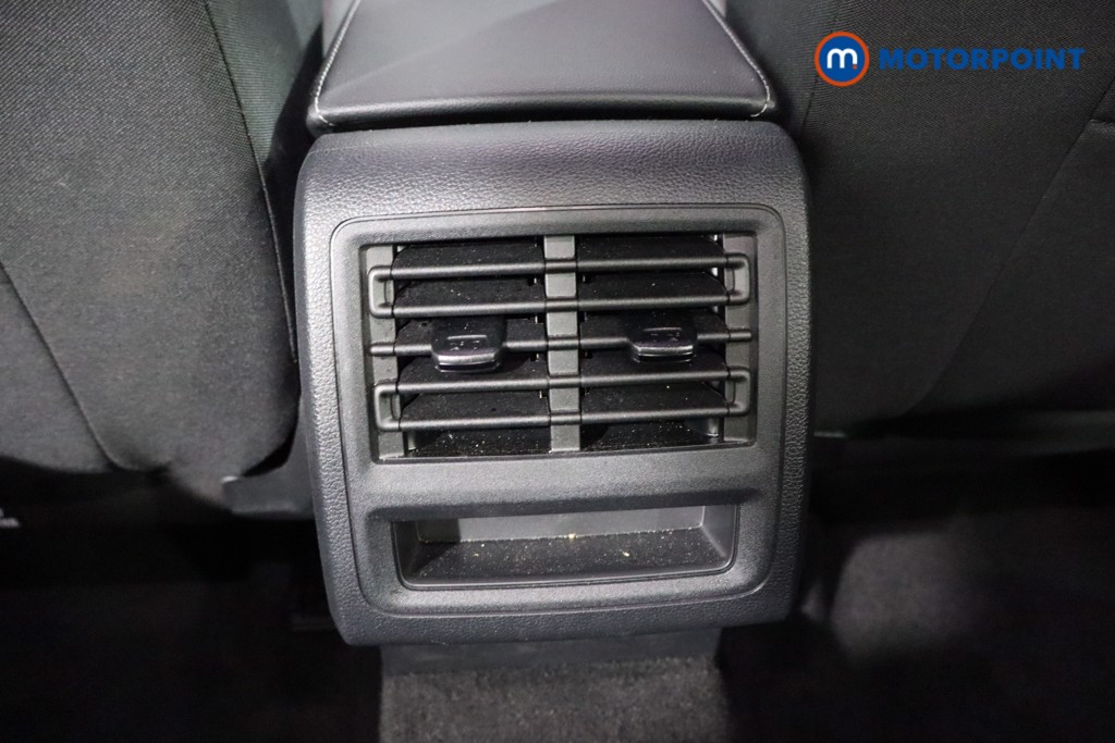 Volkswagen Golf Match Manual Petrol Hatchback - Stock Number (1586509) - 22nd supplementary image