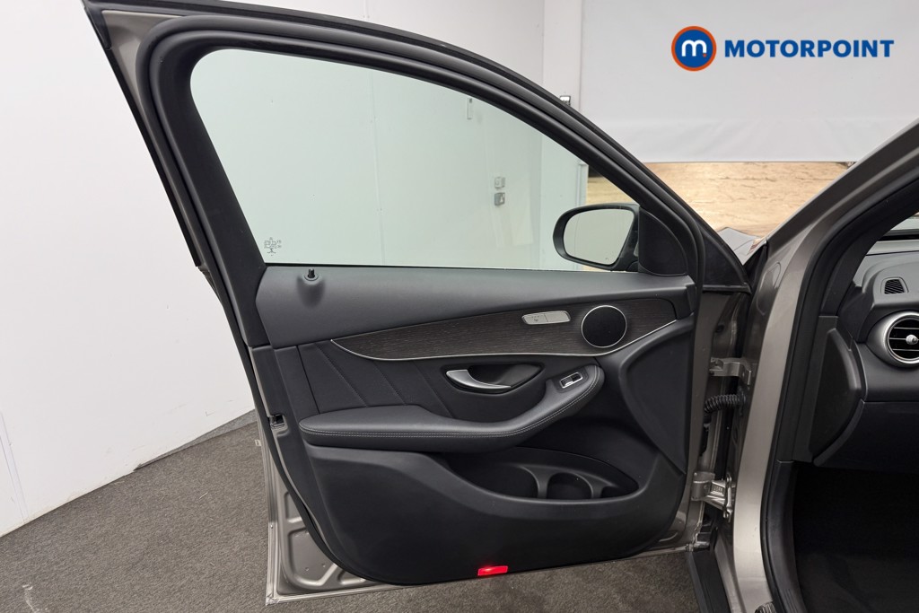 Mercedes-Benz GLC Amg Line Automatic Diesel SUV - Stock Number (1558768) - 4th supplementary image