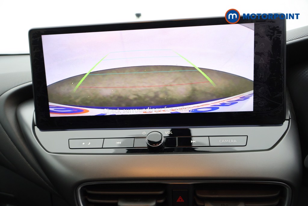 Nissan Juke N-Connecta Manual Petrol SUV - Stock Number (1561798) - 8th supplementary image