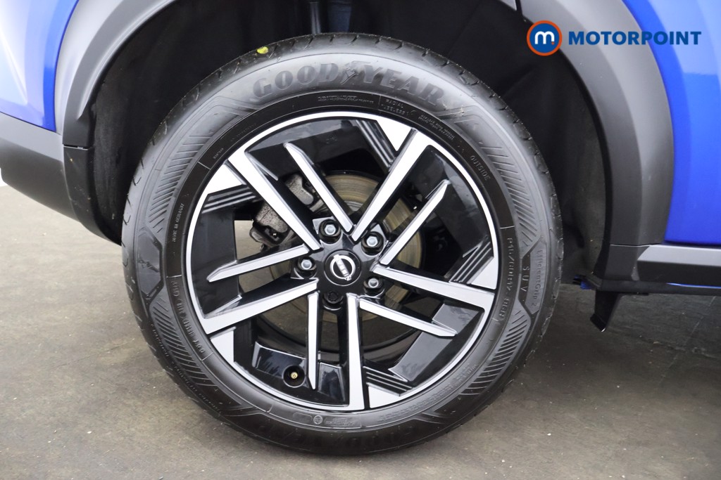 Nissan Juke N-Connecta Manual Petrol SUV - Stock Number (1561798) - 25th supplementary image