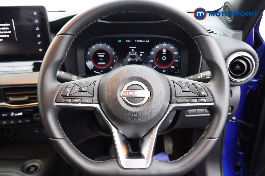 Nissan Juke N-Connecta Manual Petrol SUV - Stock Number (1561798) - 1st supplementary image