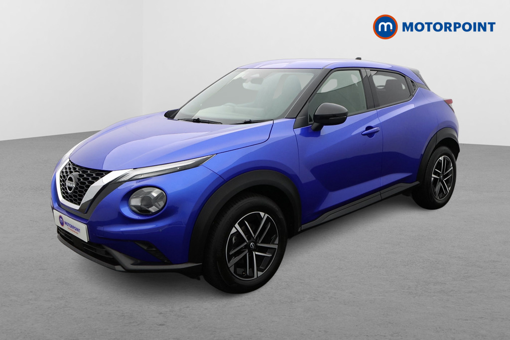 Nissan Juke N-Connecta Manual Petrol SUV - Stock Number (1561798) - Passenger side front corner