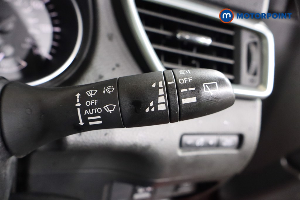 Nissan Qashqai Acenta Premium Manual Petrol SUV - Stock Number (1563728) - 6th supplementary image