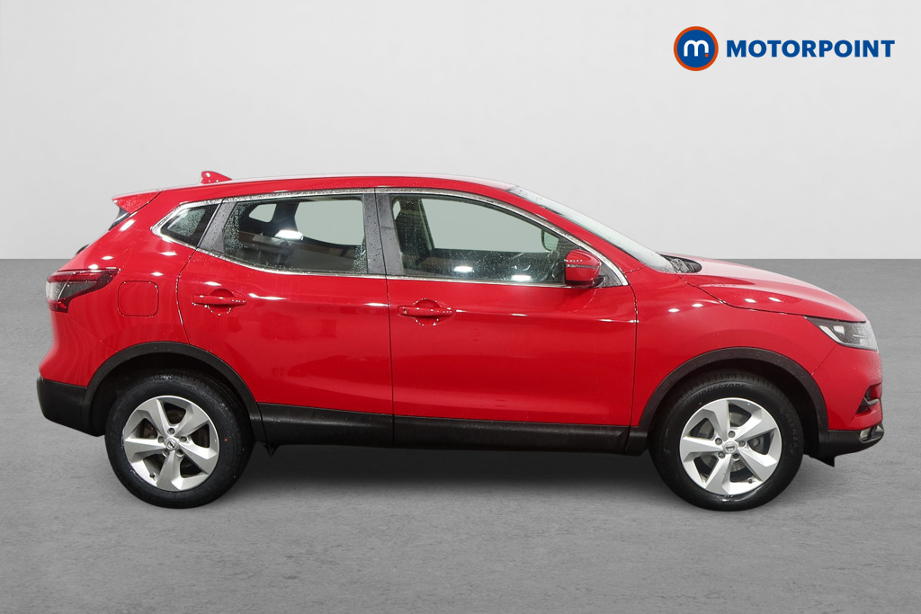 Nissan Qashqai Acenta Premium Manual Petrol SUV - Stock Number (1563728) - Drivers side