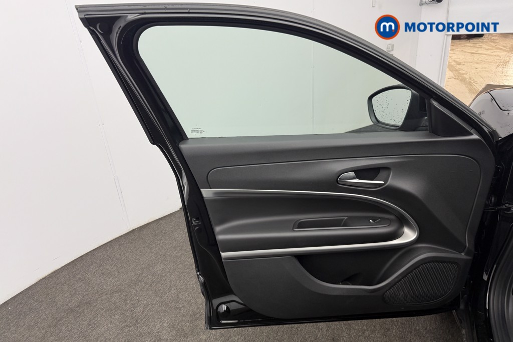 Jeep Avenger Altitude Manual Petrol SUV - Stock Number (1565179) - 4th supplementary image