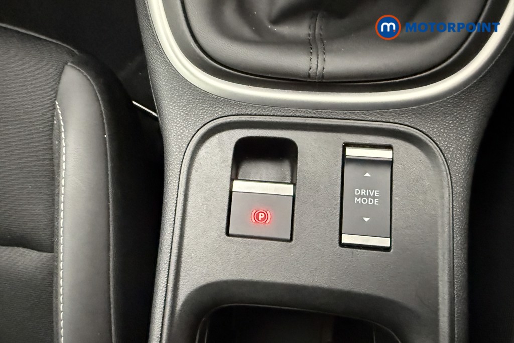 Jeep Avenger Altitude Manual Petrol SUV - Stock Number (1565179) - 17th supplementary image