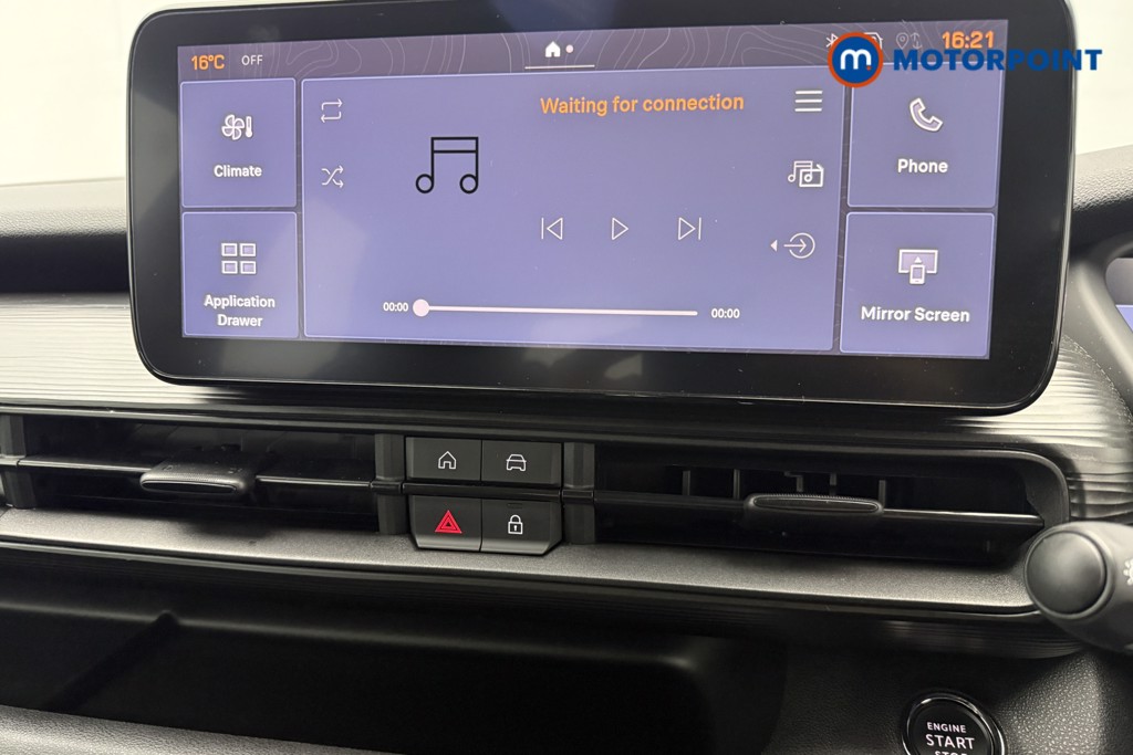 Jeep Avenger Altitude Manual Petrol SUV - Stock Number (1565179) - 21st supplementary image