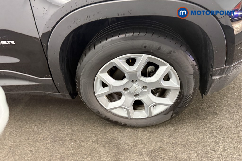 Jeep Avenger Altitude Manual Petrol SUV - Stock Number (1565179) - 32nd supplementary image