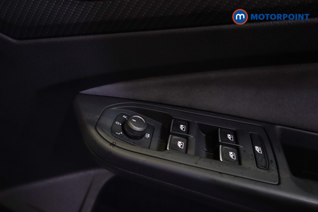Volkswagen Golf R-Line Automatic Diesel Hatchback - Stock Number (1567859) - 3rd supplementary image