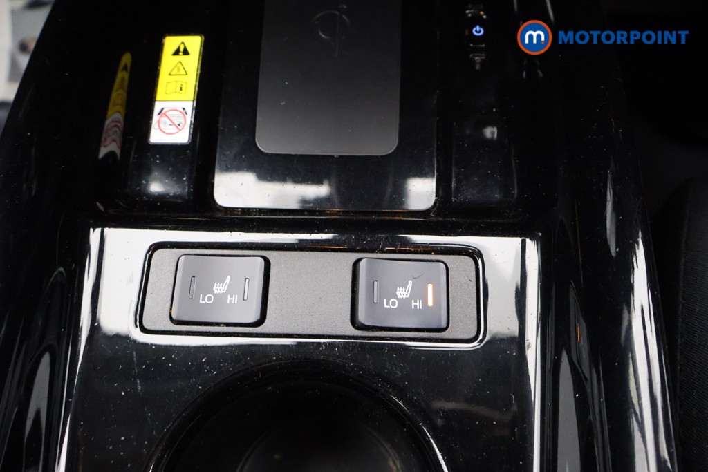 Toyota Prius Business Edition Automatic Petrol-Electric Hybrid Hatchback - Stock Number (1569129) - 12th supplementary image
