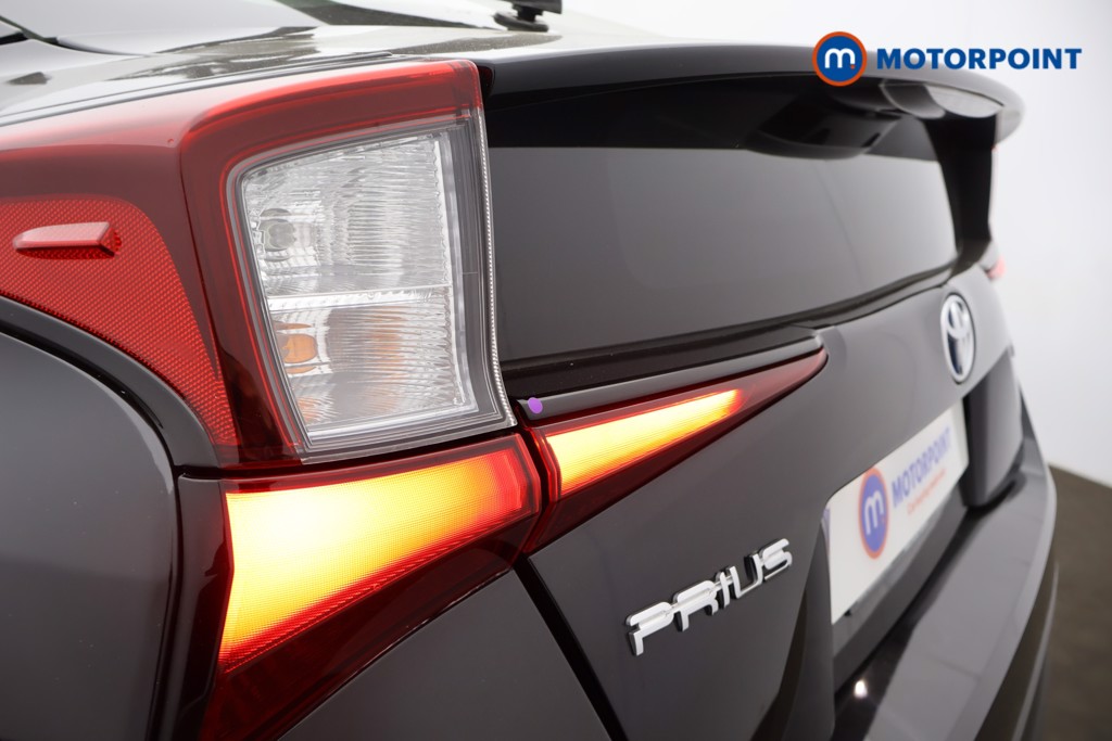 Toyota Prius Business Edition Automatic Petrol-Electric Hybrid Hatchback - Stock Number (1569129) - 21st supplementary image