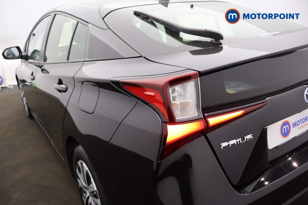 Toyota Prius Business Edition Automatic Petrol-Electric Hybrid Hatchback - Stock Number (1569129) - 22nd supplementary image