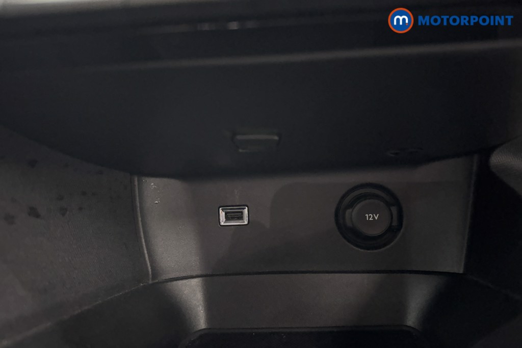 Peugeot 5008 Allure Automatic Diesel SUV - Stock Number (1570768) - 17th supplementary image