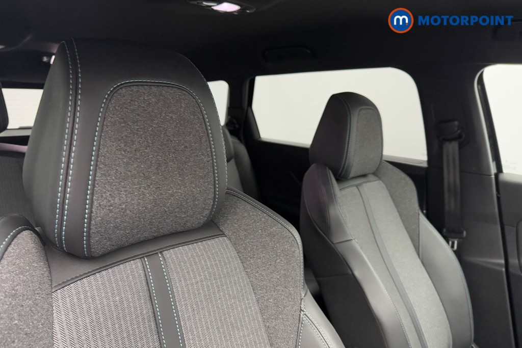 Peugeot 5008 Allure Automatic Diesel SUV - Stock Number (1570768) - 23rd supplementary image