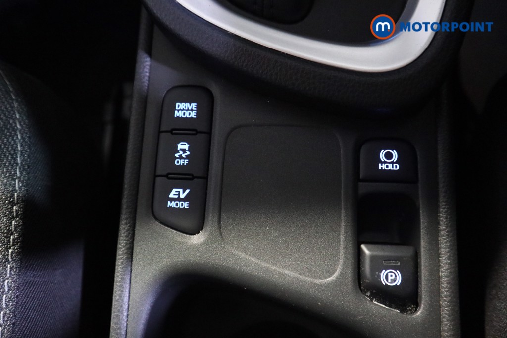 Toyota Yaris Cross Design Automatic Petrol-Electric Hybrid Estate - Stock Number (1573749) - 11th supplementary image